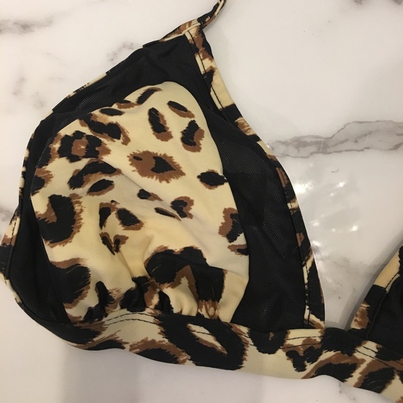 2 piece bikini - Picture 5 of 8